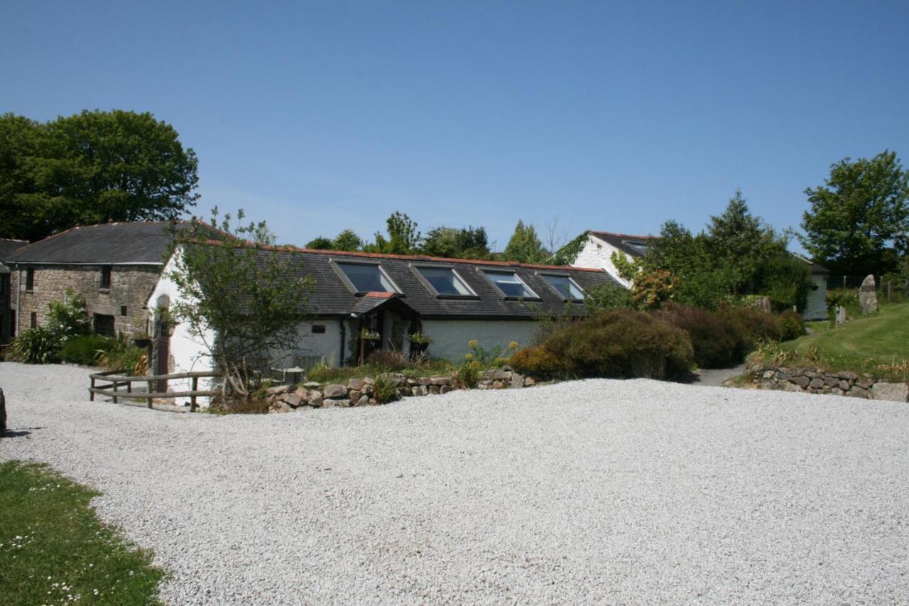 Cosy Barn On Rural Smallholding With Alpacas, Goats & Pigs Stithians 外观 照片